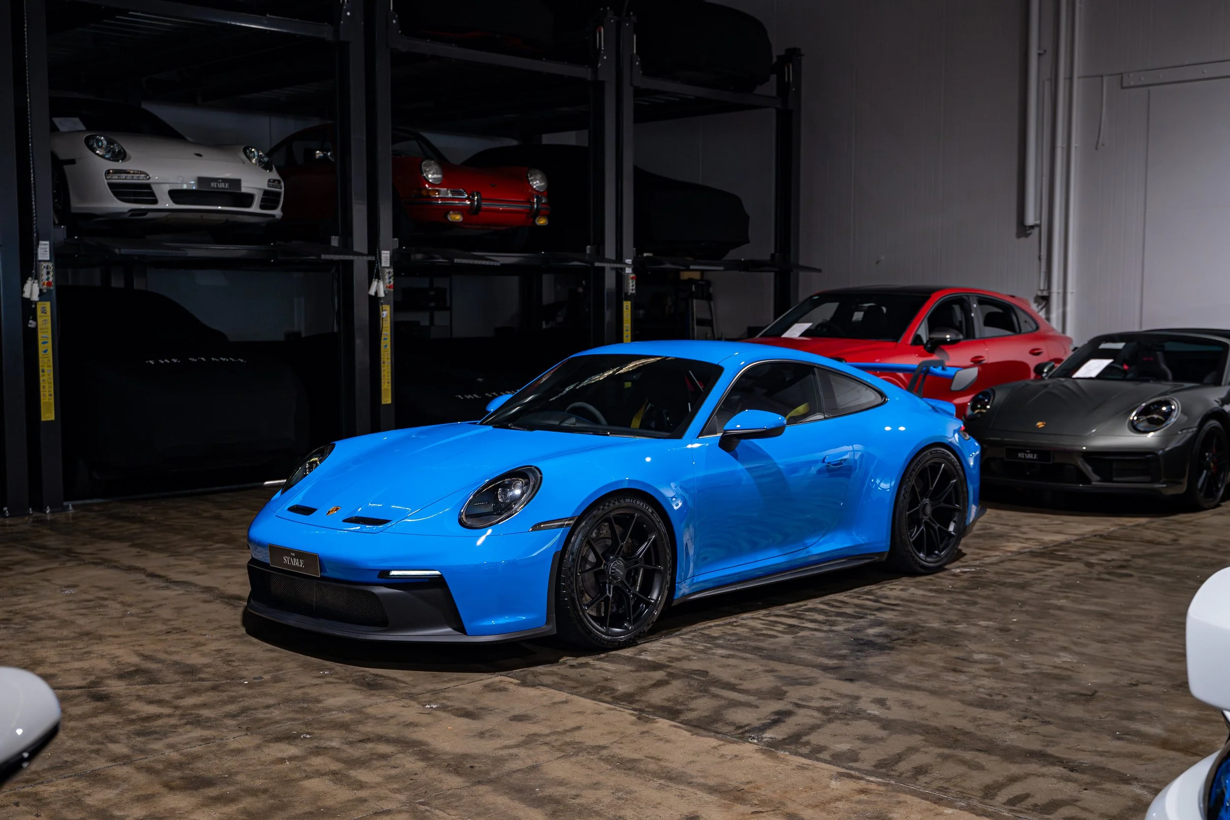 porsche911992gt3blue-listing-6.jpg