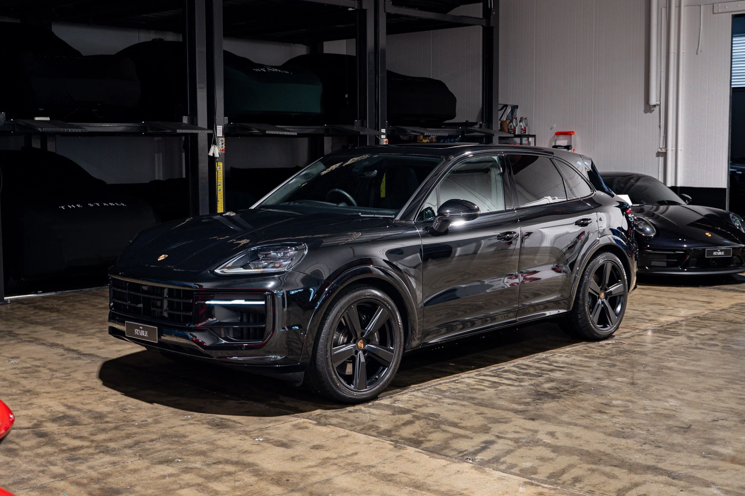 porschecayenne-listing-4.jpg