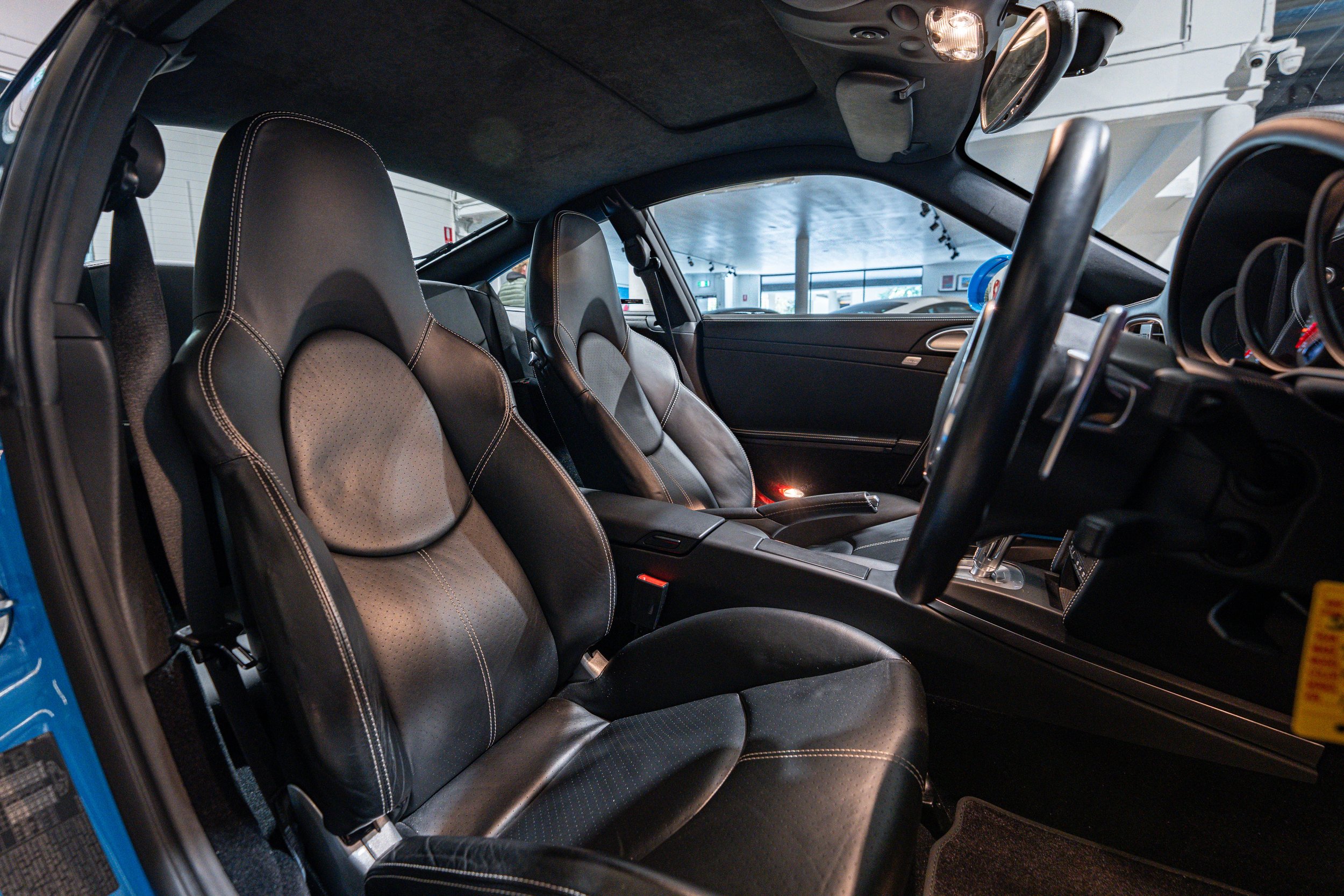 porsche991997.2-listing-32.jpg