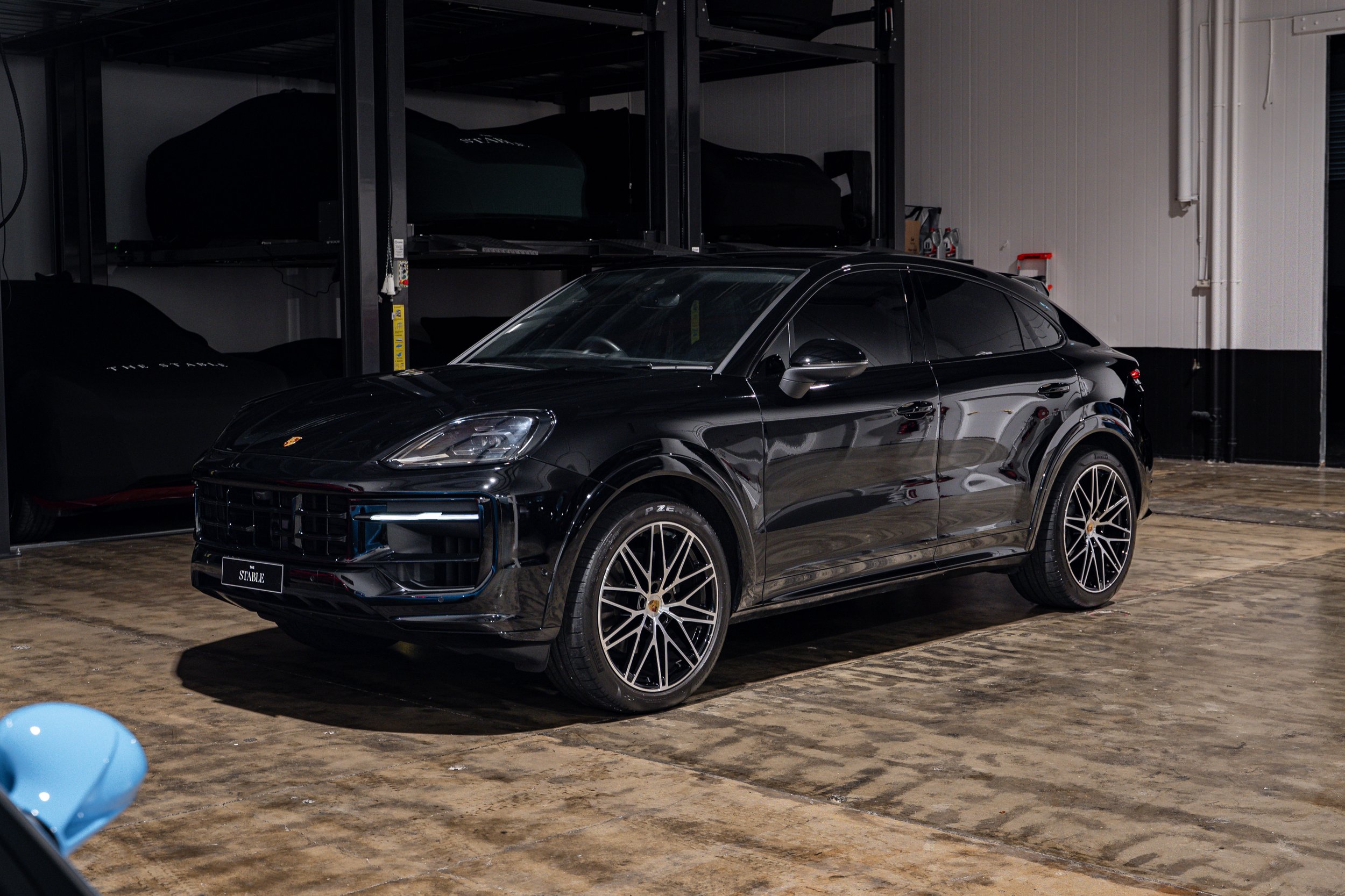 porschecayenne-listing-4.jpg