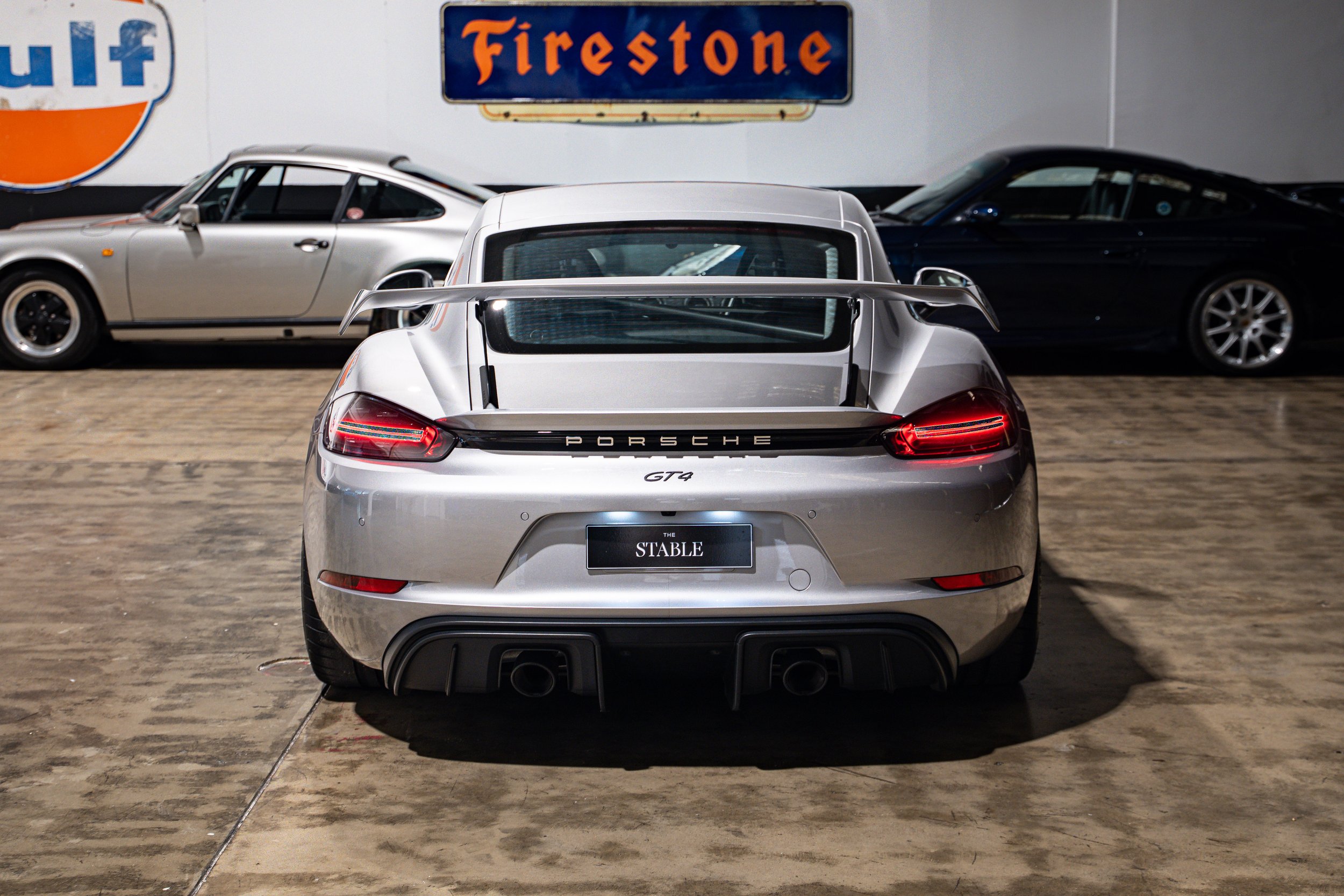 porsche718gt4-listing-13.jpg