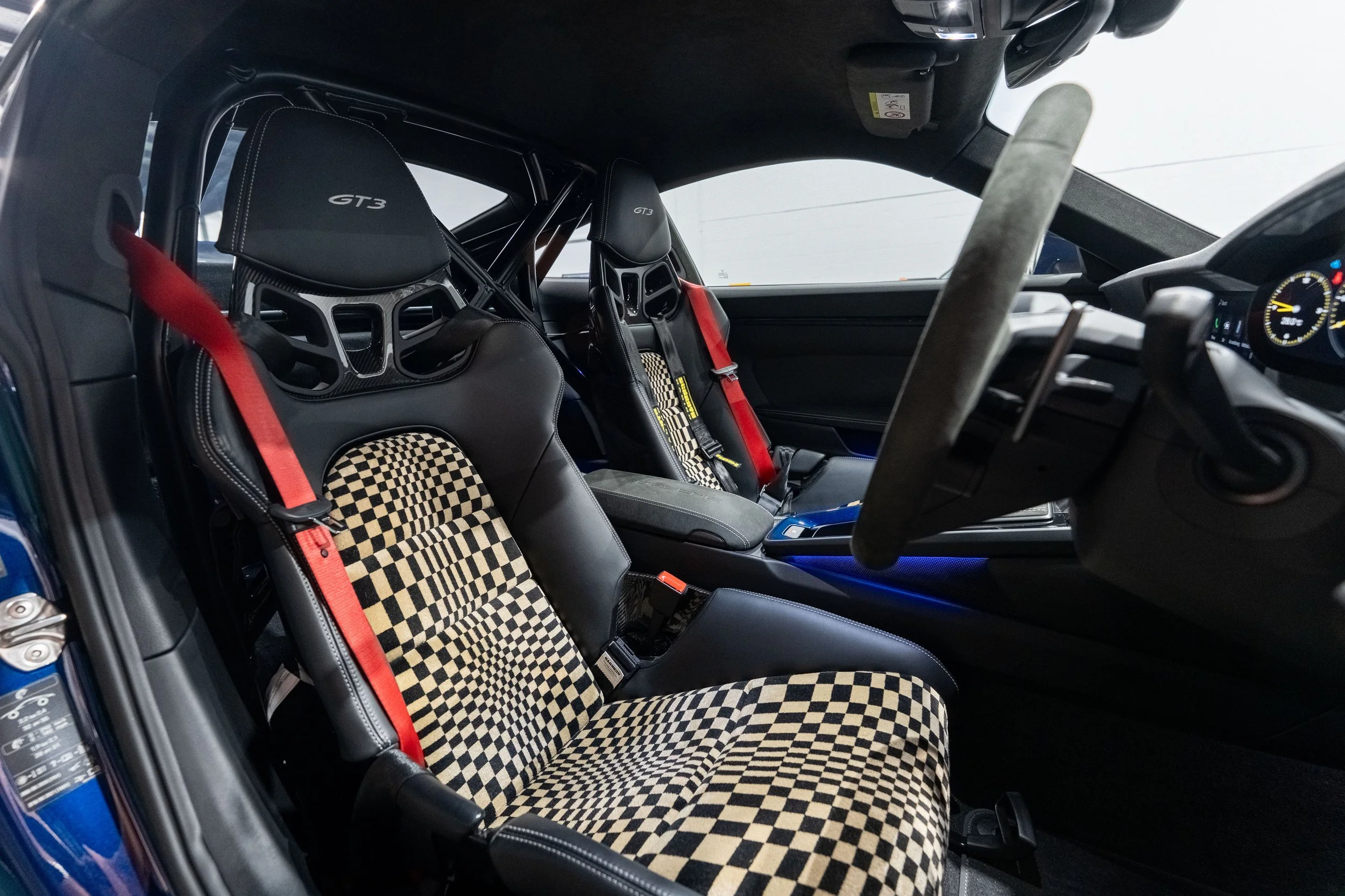 porsche-911-992-gt3-12.jpg