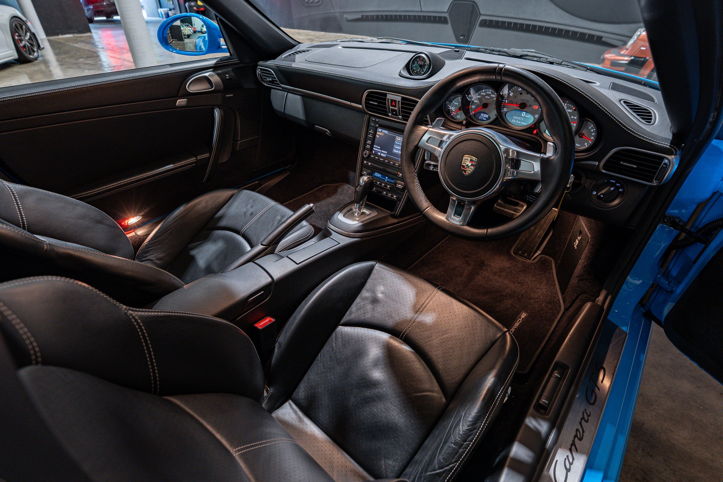 porsche991997.2-listing-24.jpg