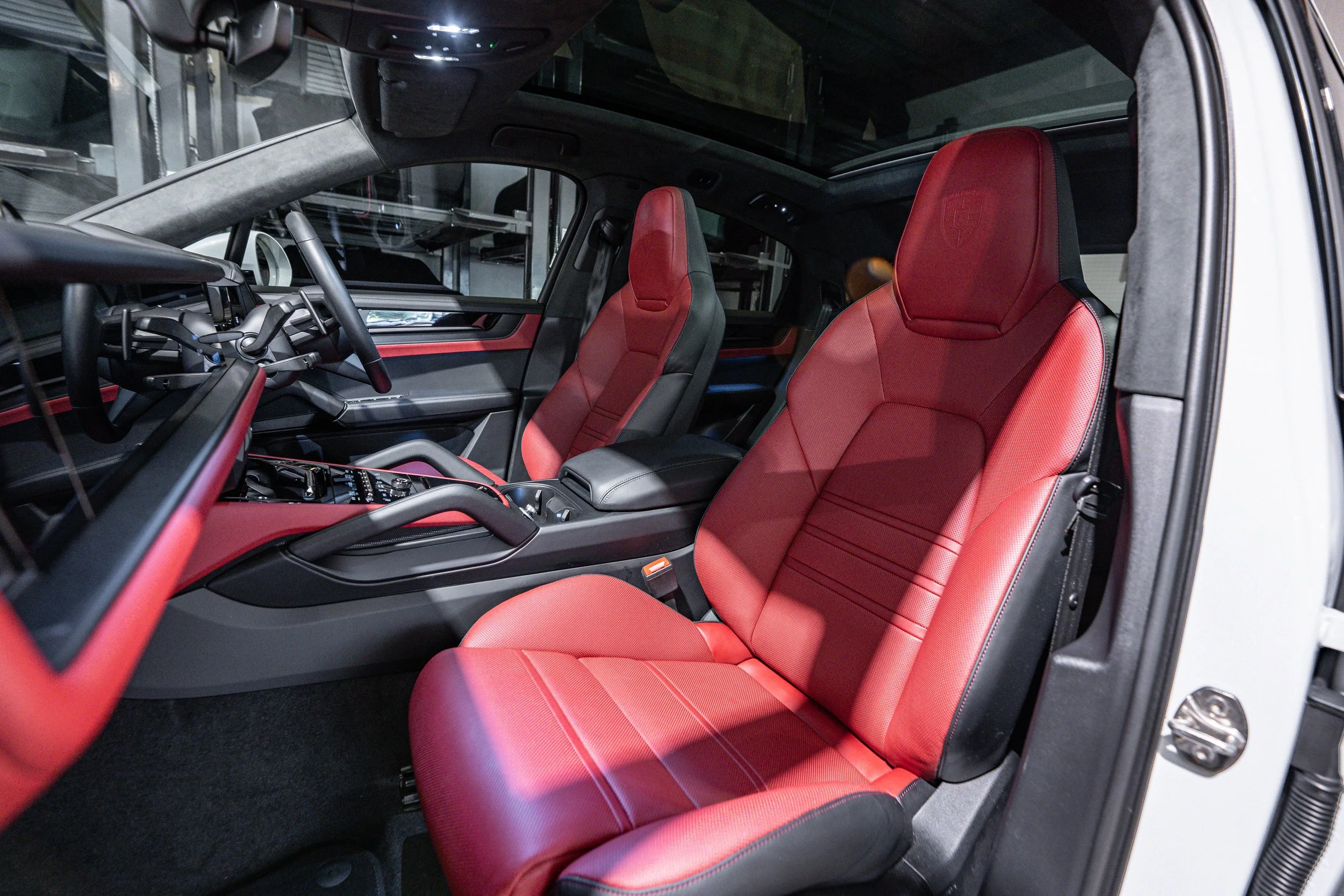 porschecayennegts-listing-33.jpg