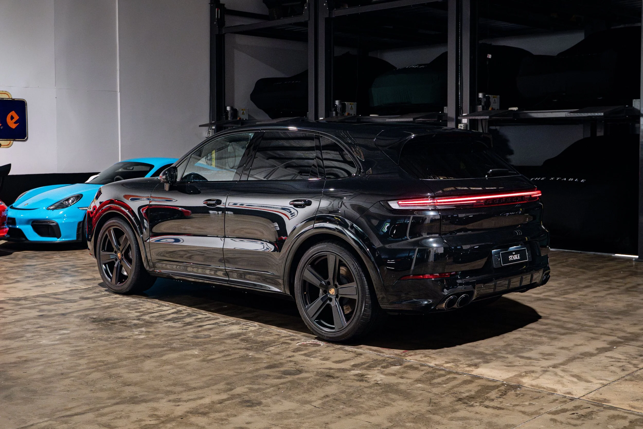 porschecayenne-listing-10.jpg