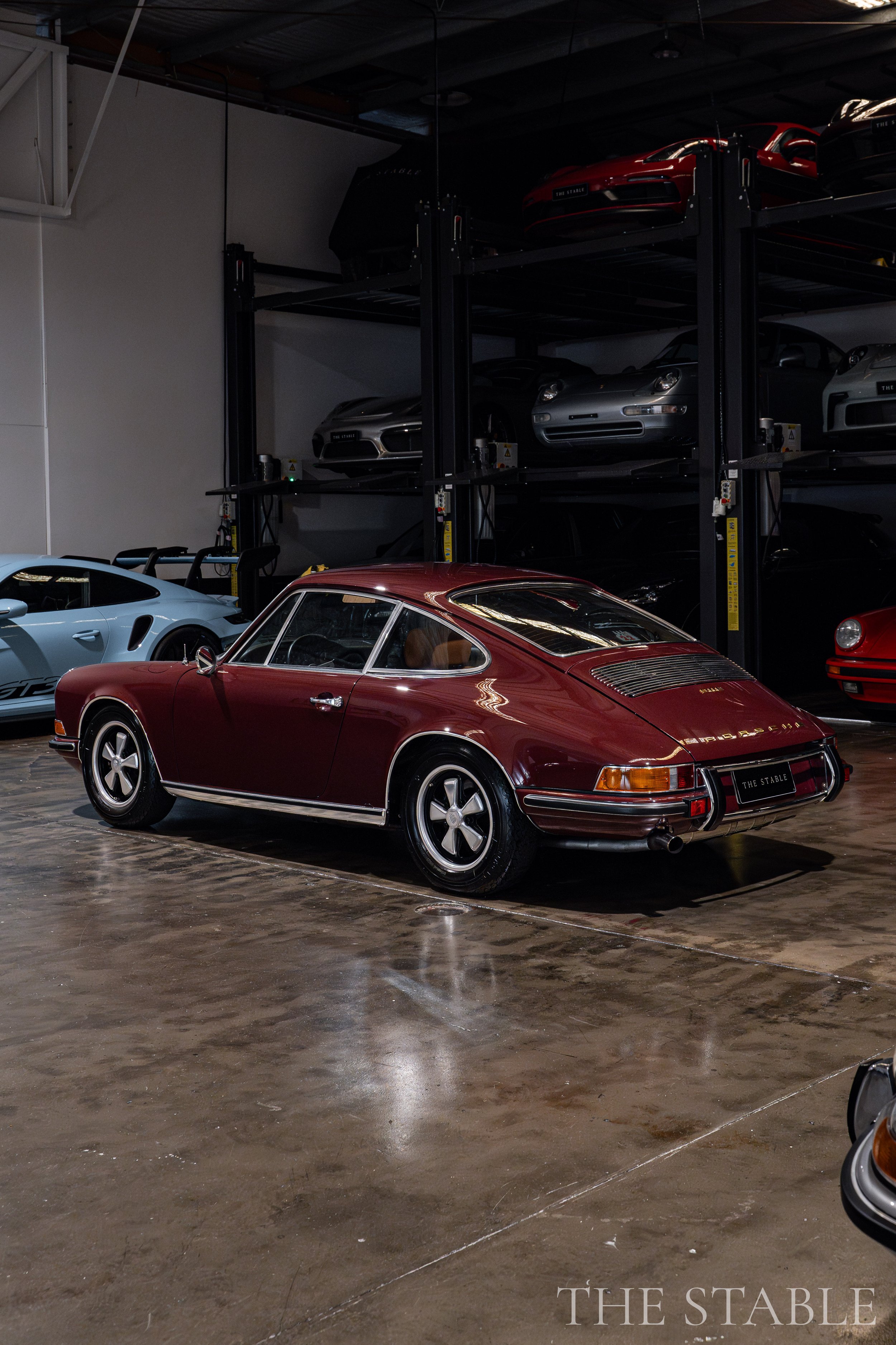 porsche911e-web-w-9.jpg