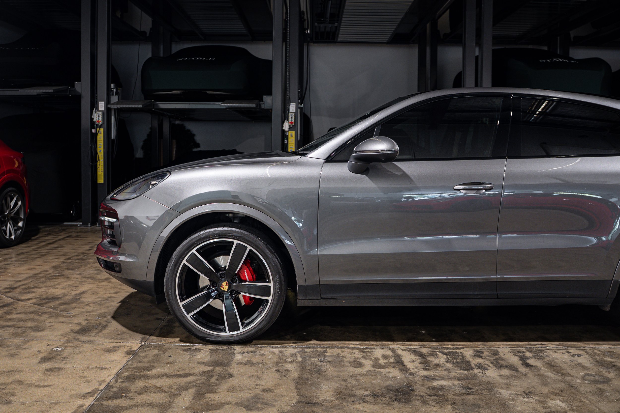 porschecayenne-listing-6.jpg