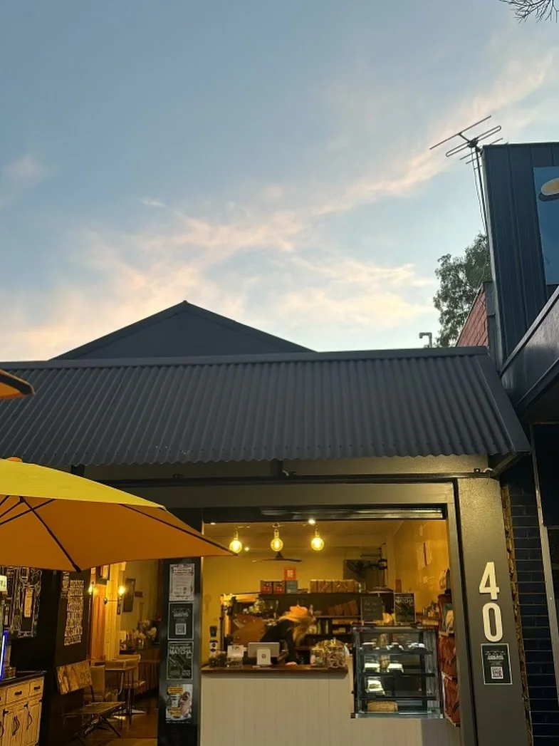 WE ARE OPEN!
Don&rsquo;t be fooled by those big neon signs at either end of Faithfull Street&hellip; trying their best to deter you. 🤦🏼&zwj;♀️
There&rsquo;s coffee, good cheer, great staff, parking and a small business that loves your support. 
See