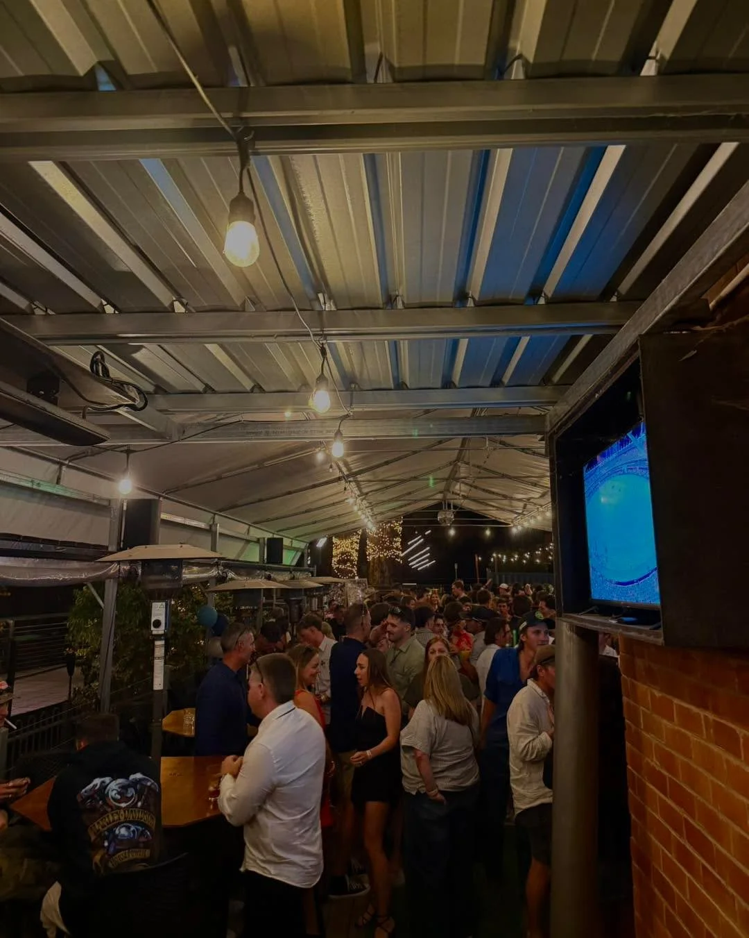 can&rsquo;t wait to see you all tonight 
open from 4pm 🥂