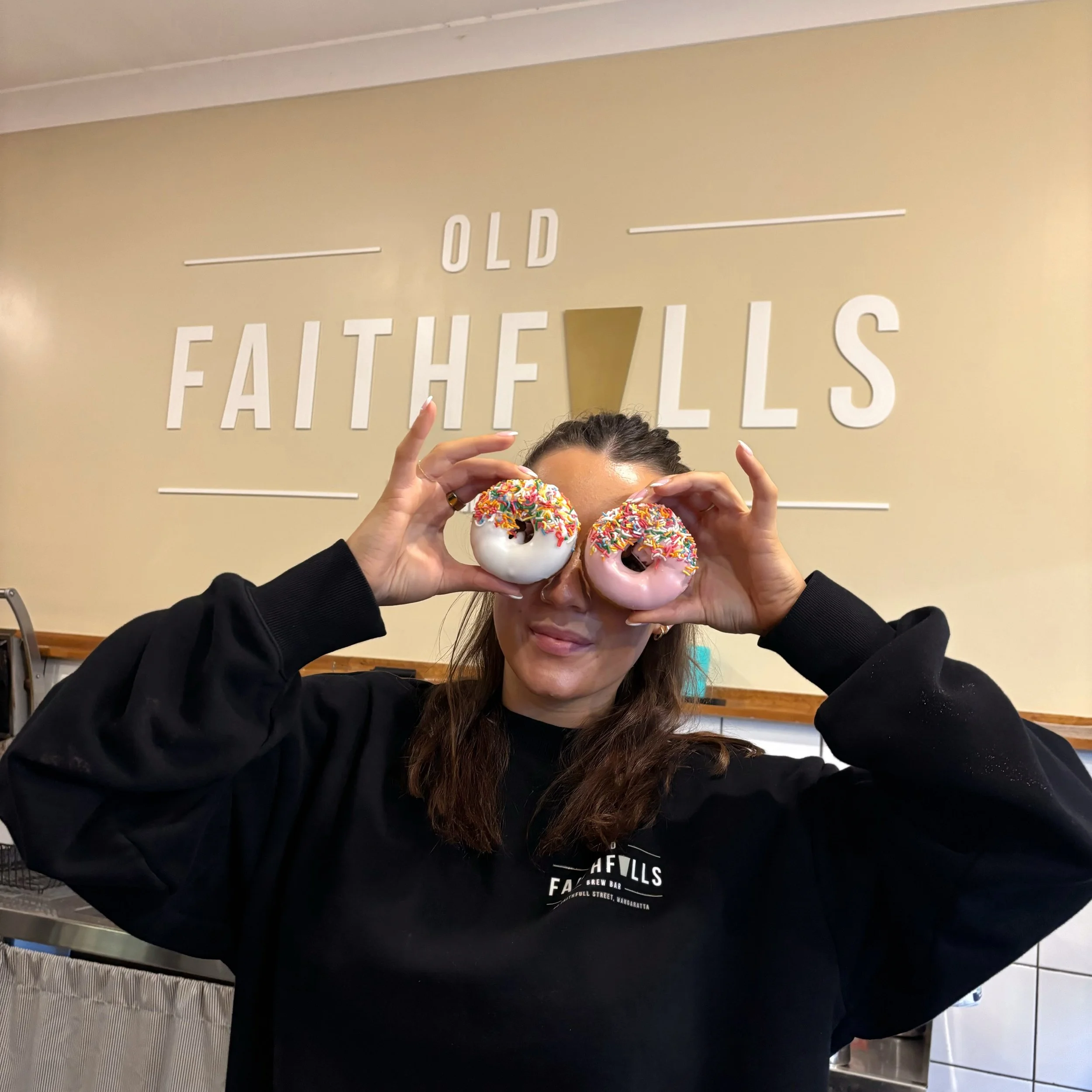 🍩 It&rsquo;s NATIONAL DONUT DAY and today&rsquo;s forecast: sprinkles. Don&rsquo;t forget to eat donuts and be happy 🍩 

*Disclaimer* prop donuts we consumed immediately 🤭