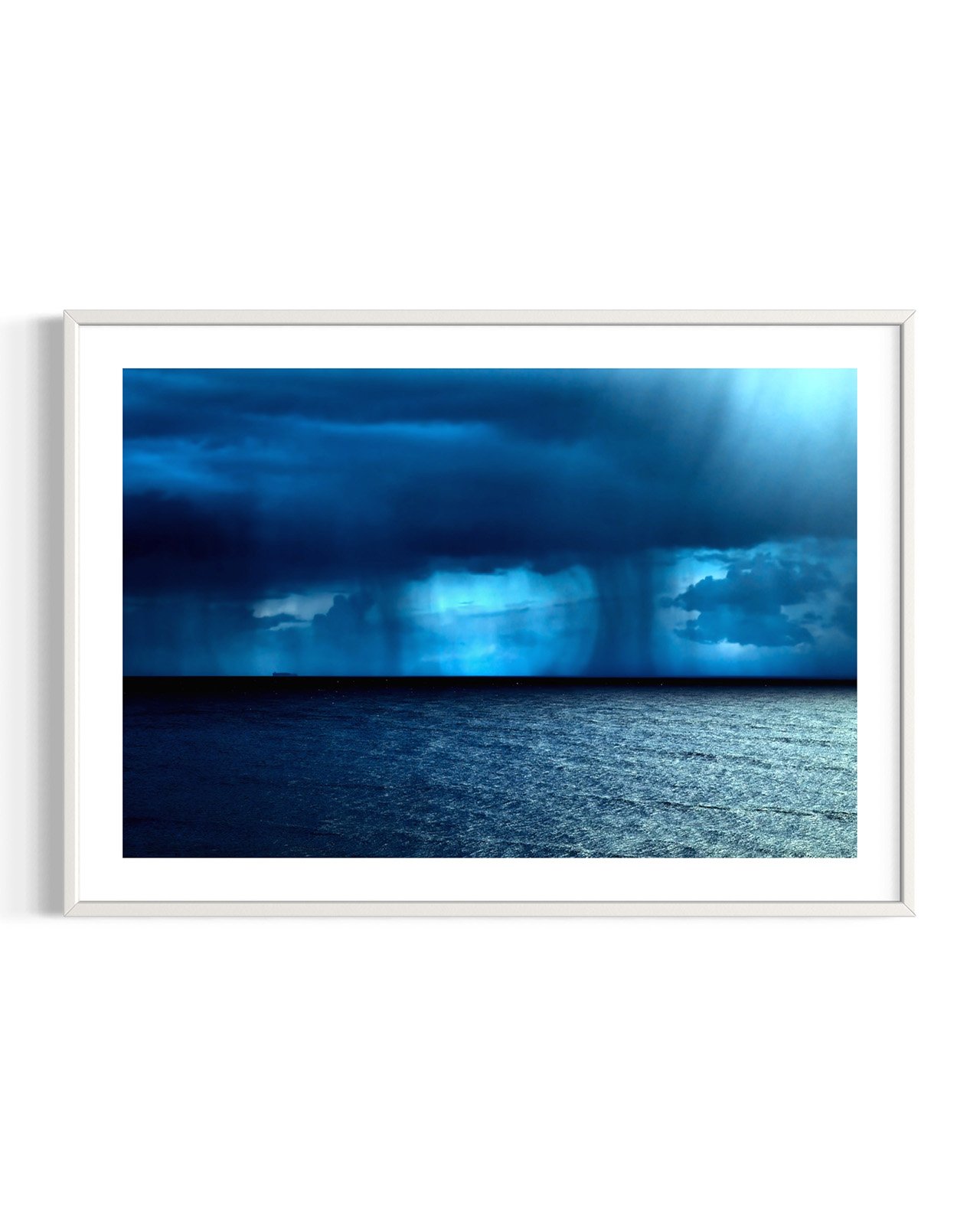 janjuc-storm-clouds-oliphant-photo-art-3923.FF.WHT.DTL.001.jpg