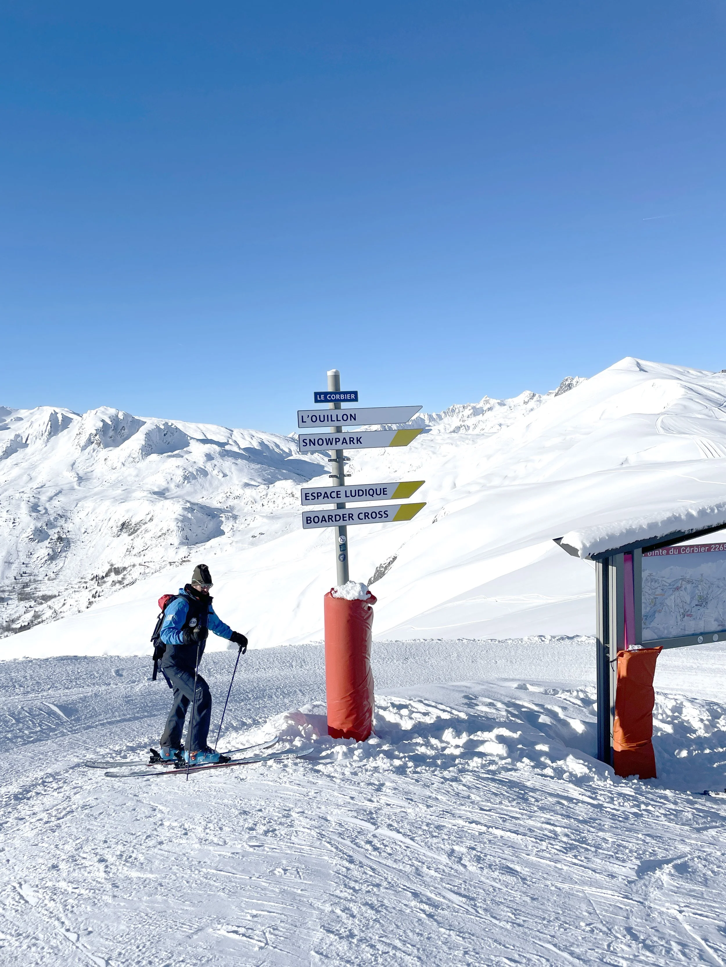 SYBELLES Flèches 001.jpg