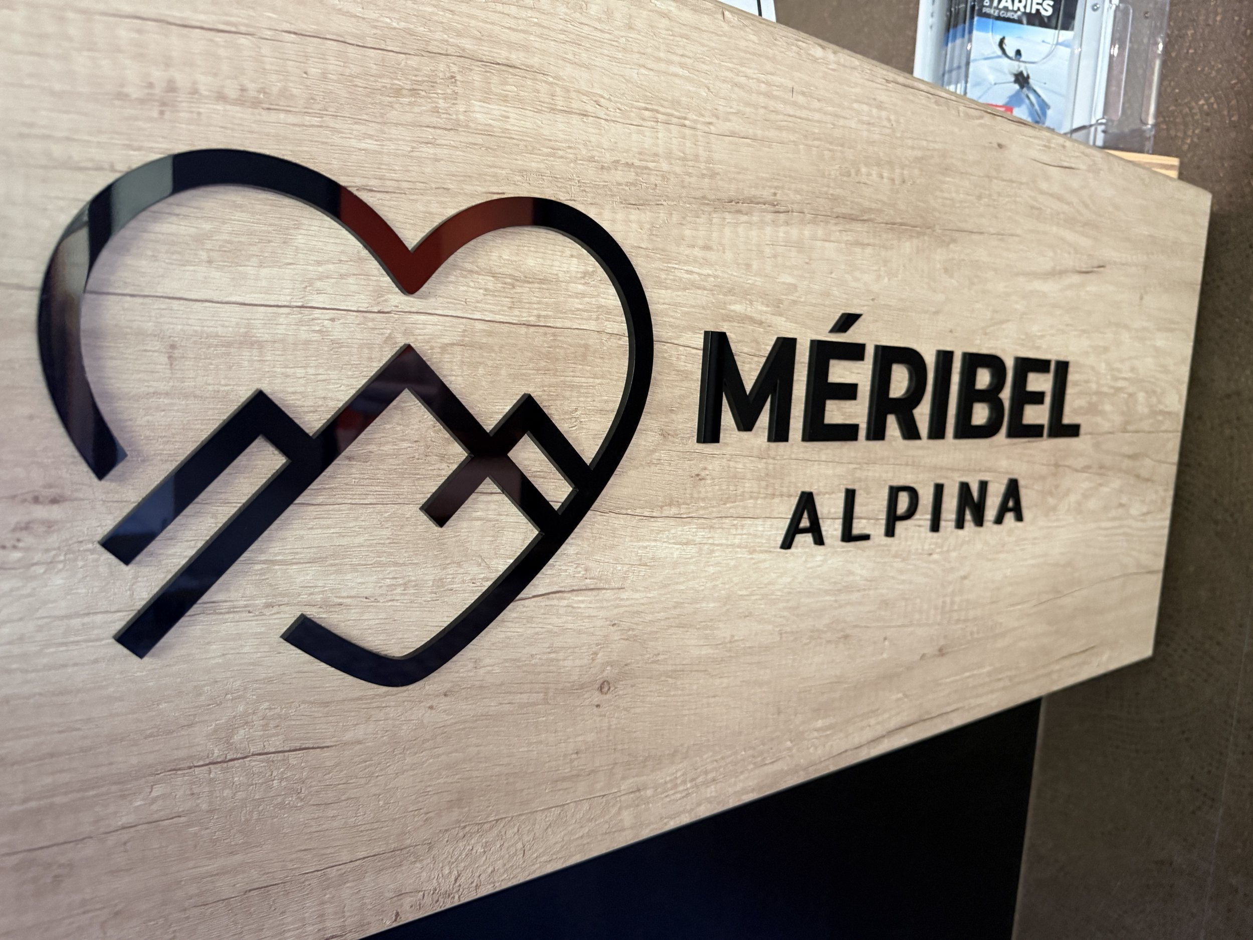 MERIBEL ALPINA Entrée_074.jpg