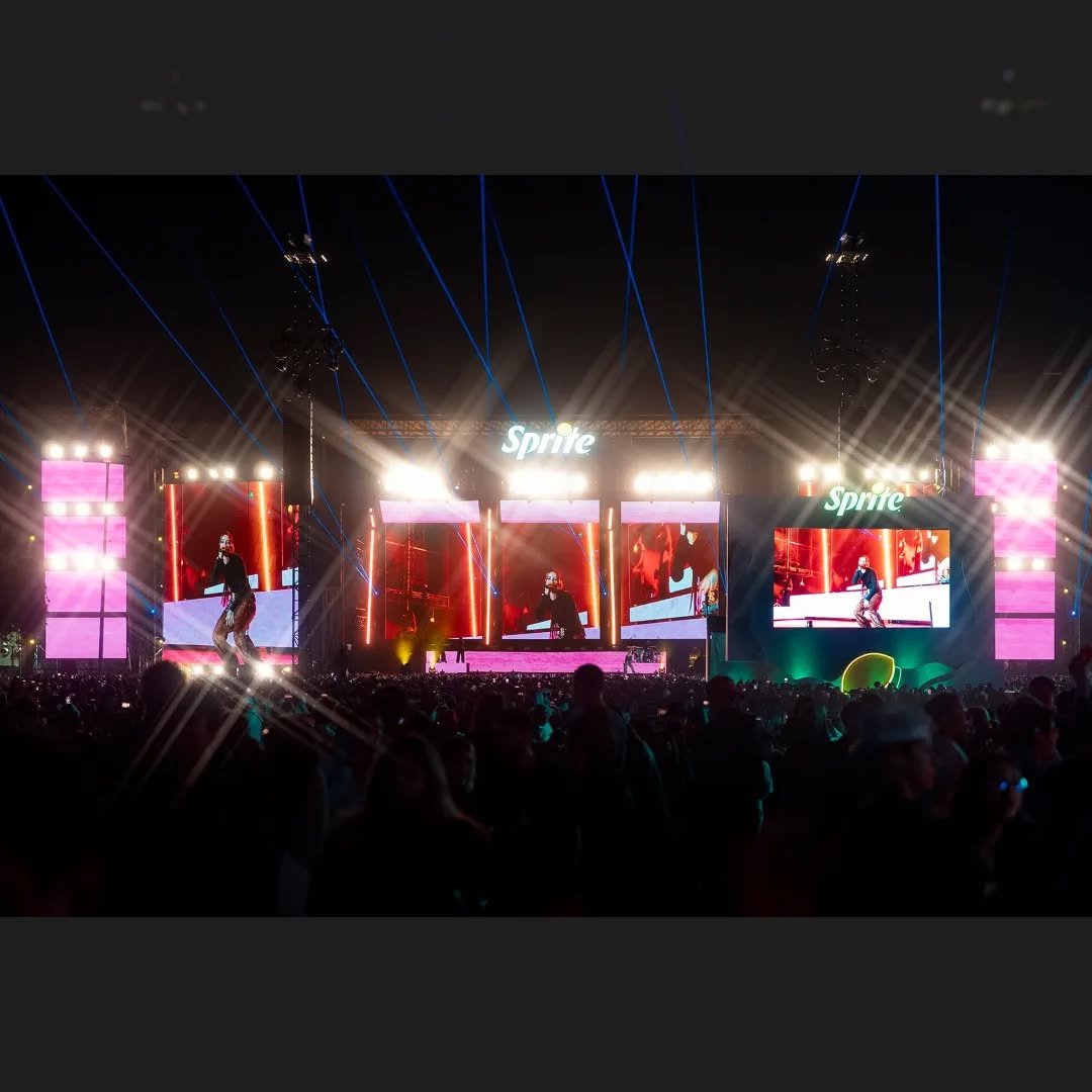 YOUNG MIKO - FESTIVALS