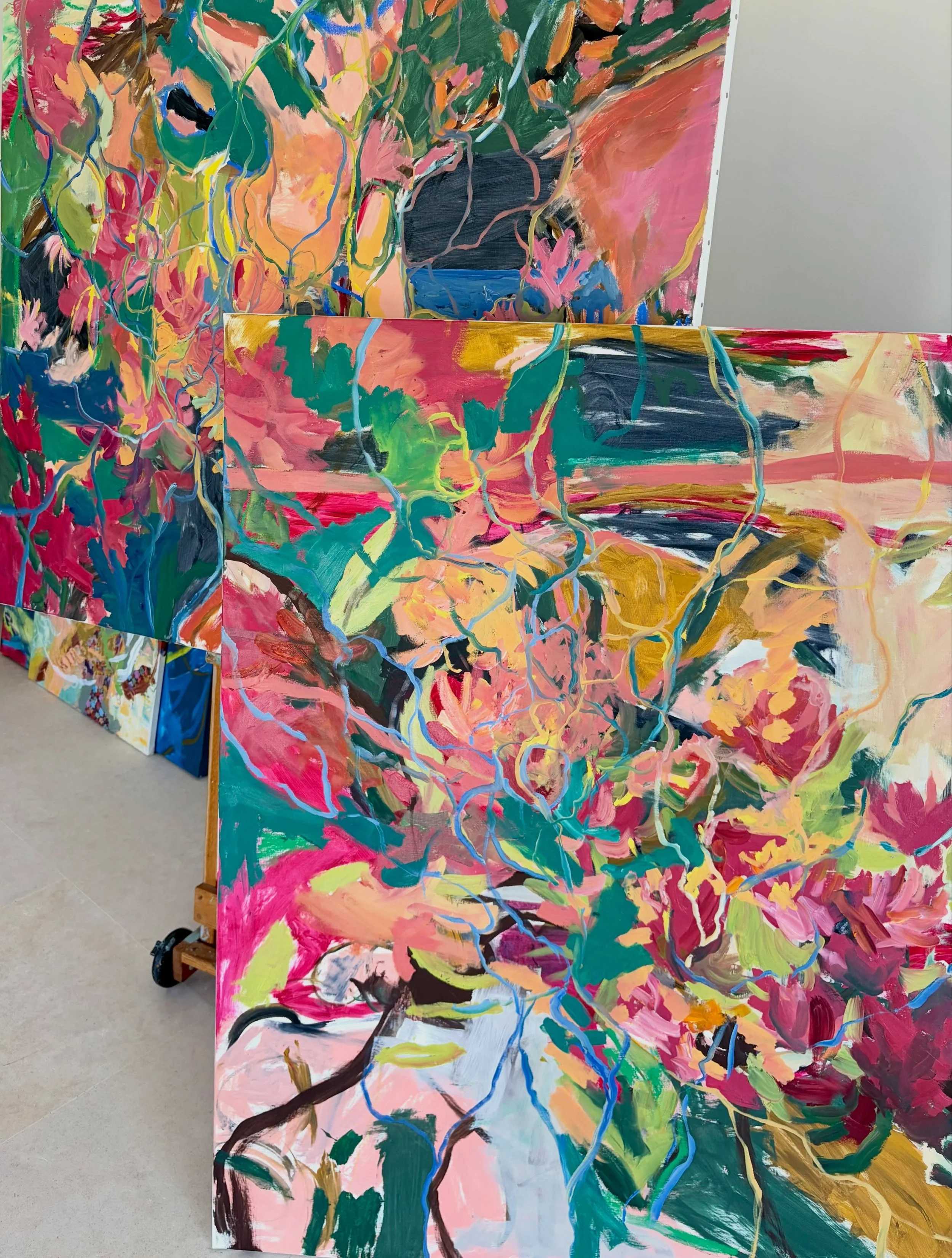 Painting > Posting 

#wip #artist #artistlife #colorpop #abstract