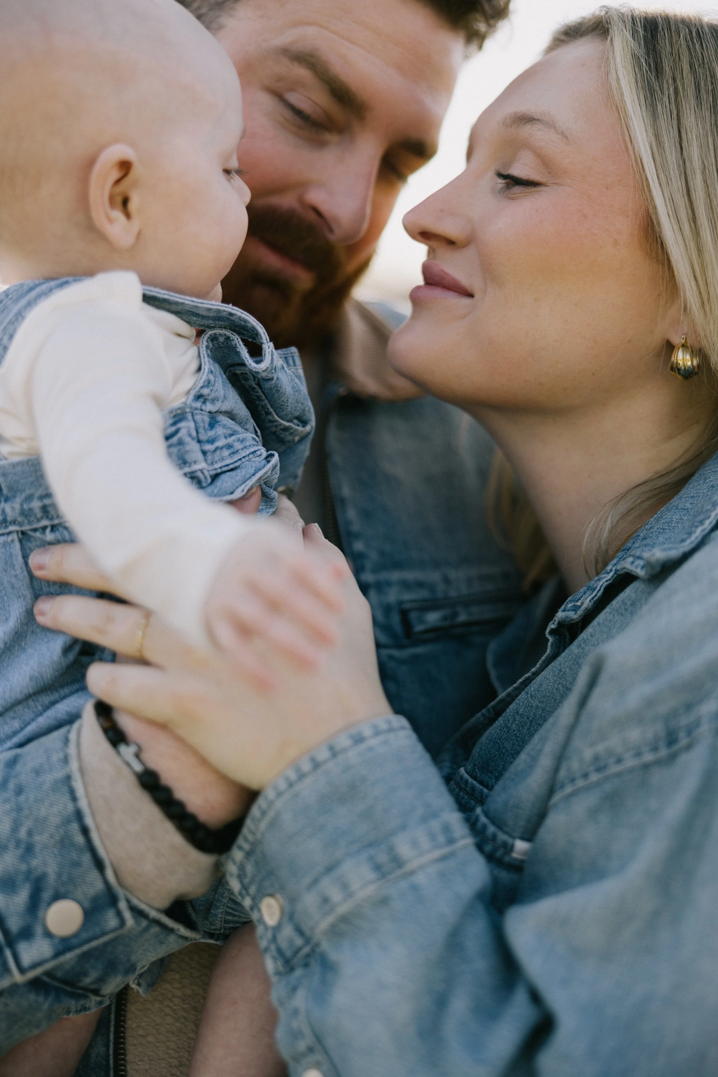 documentary-iowa-family-photographer-alexakarenphoto-2.jpg