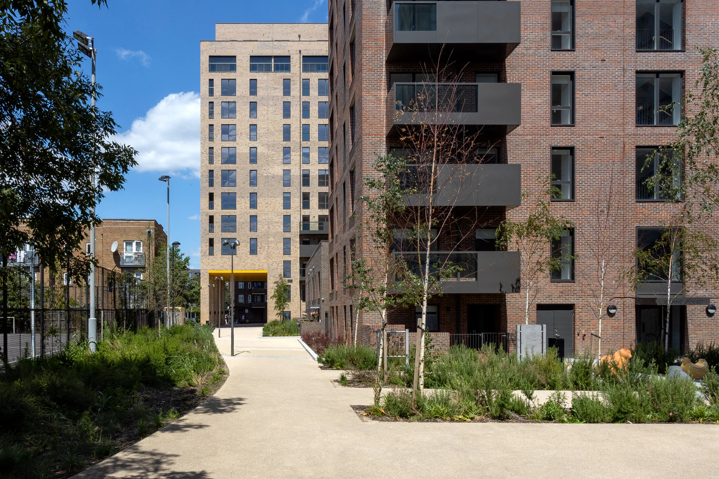 Pinnacle Investments - Ropemakers Jeanne_Final-22 (2).jpg