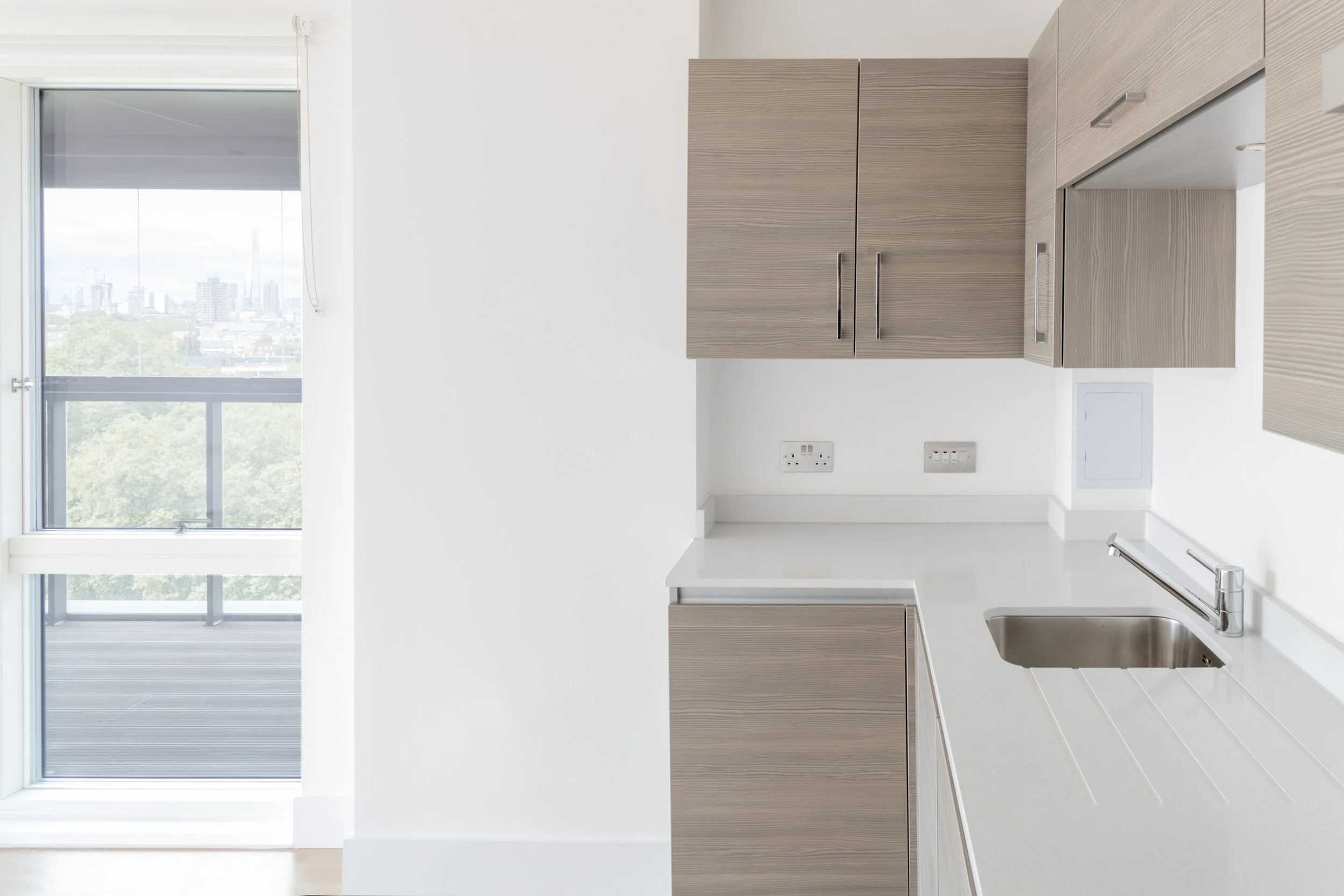 1002 - Kitchen and City Views.jpg