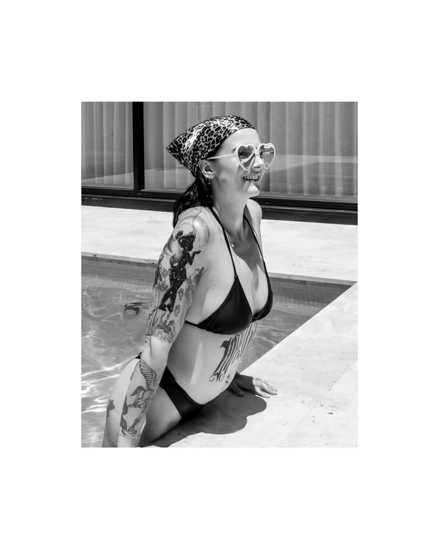 End of year scroll and this popped up from way back in January at Belle&rsquo;s full sun workshop.

Such feel-good vibes all day and the most gorgeous models. That combo always makes a bit of magic ✨

Workshop @belleverdiglione 
Models @nyimatucker @