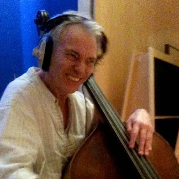 A few words from Peter Walsh on bassist, John Giblin