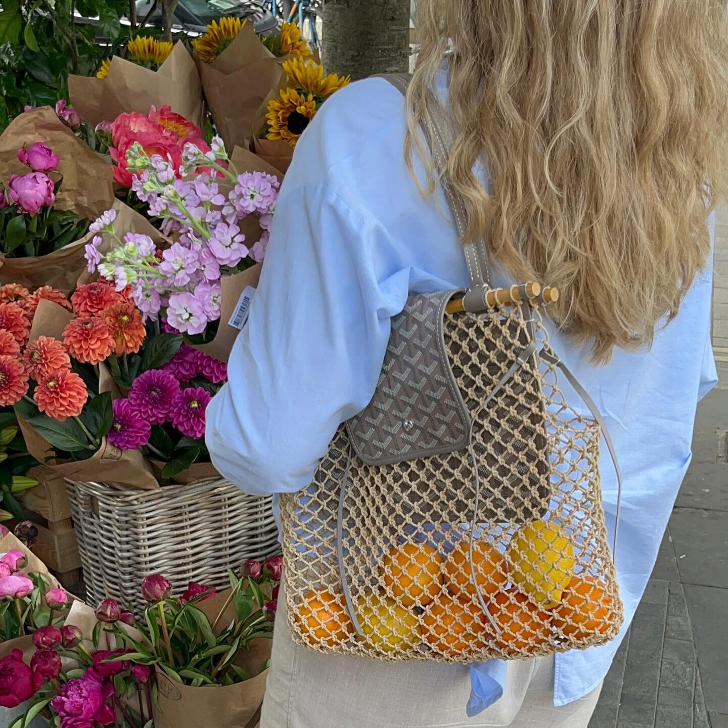 It&rsquo;s time to plan your summer wardrobe!☀️🍊👜🩵🌸

Just a reminder that our expert team of personal shopper is here to help plan outfits for your vacation or source and secure anything from your wish-list 🩷

Get yours by messaging through our 
