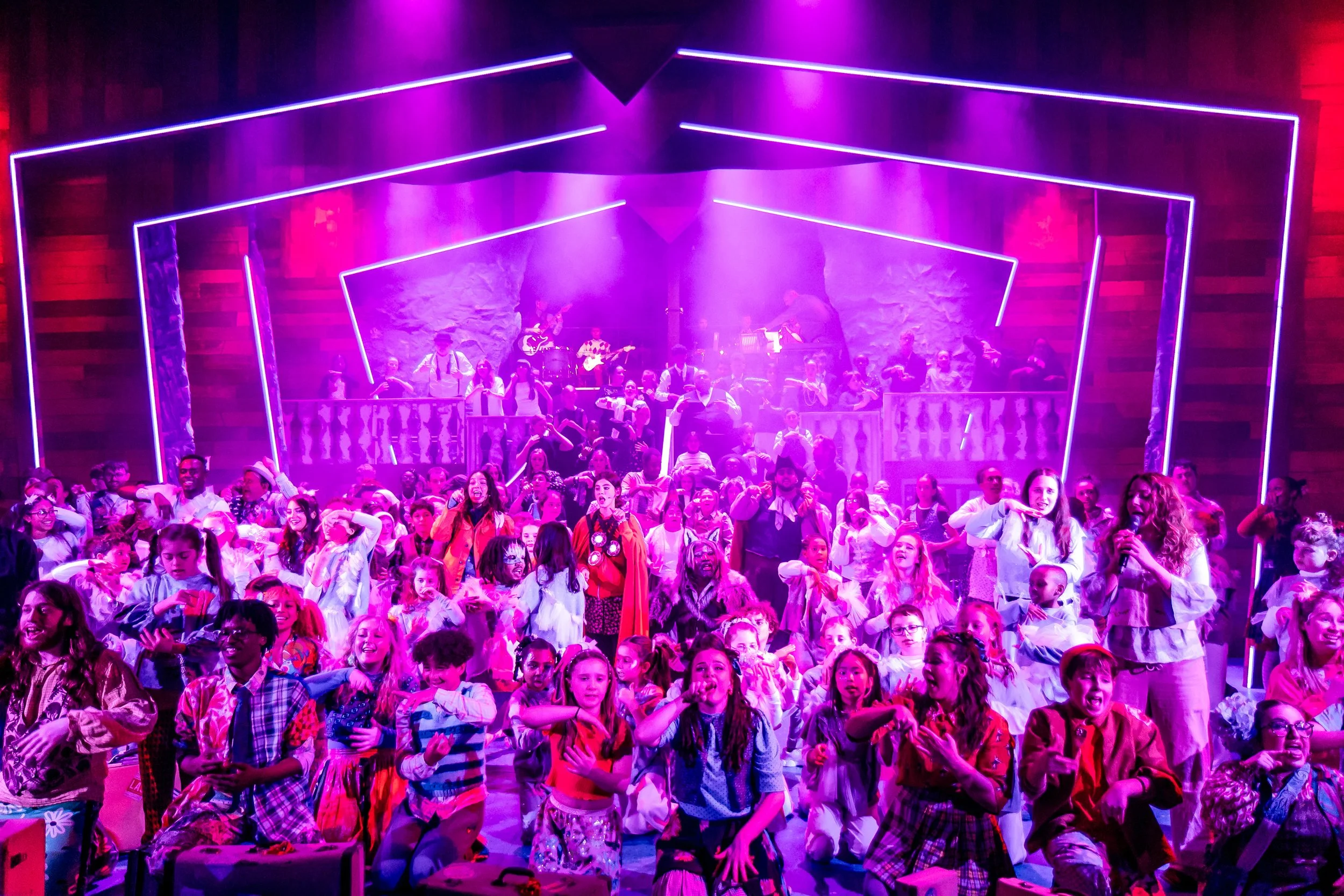 Red (yellow rota) 15.11.25 CD (315 of 322).jpg