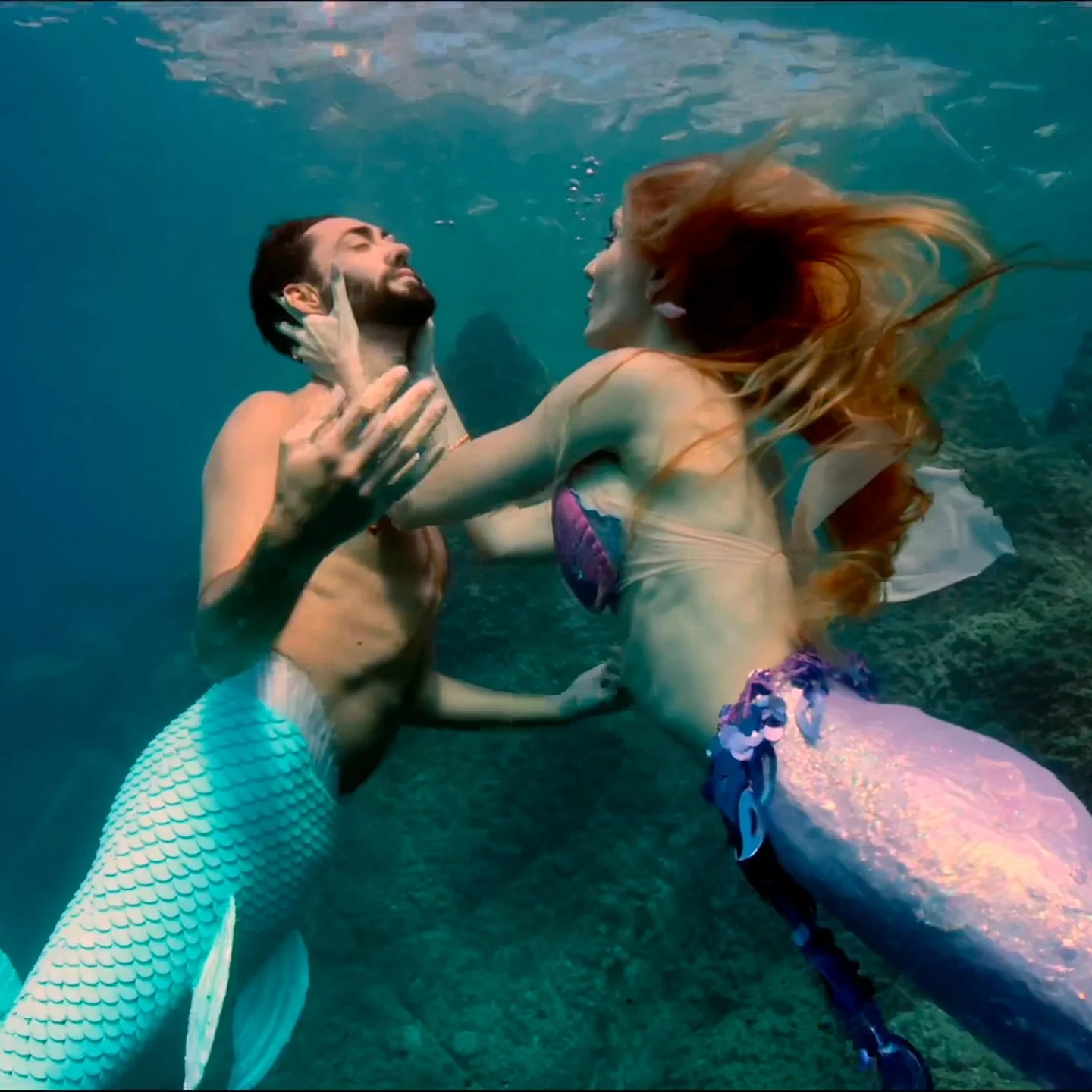 Can you guess the idea behind my last Youtube video ? 😈
It will be released today on my YT channel 💜 
I’m playing a kind of mermaid witch and merman Gabriel is… ? Tell me your thoughts in comments ! 
Pictures from the amazing work of @