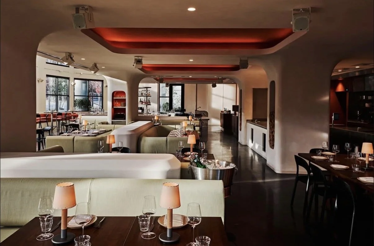 Füm, Atl, GA. Int Design: Square Feet Studio. Photography: Andrew Thomas Lee