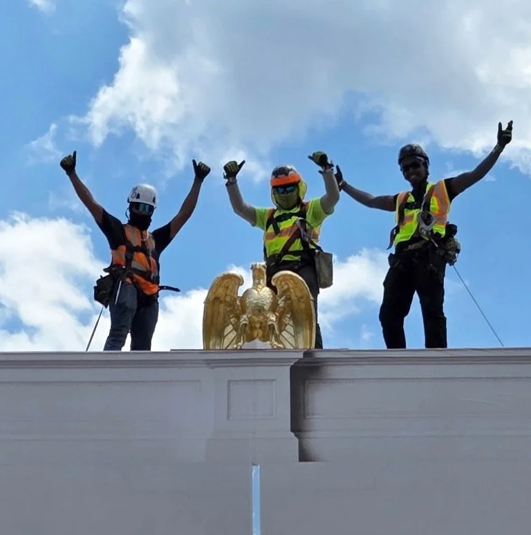 Installation process during construction at the National Mall