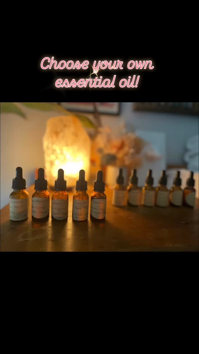 Choose your own essential oil! Book a body butter treatment and pick your own scent! #eastyorkrmt #leslievillermt #supportlocalbusiness #torontomassagetherapy #eastyorkmassagetherapy #eastyorkmassage #selfcareyourway #bodybutterexperience #essentialo