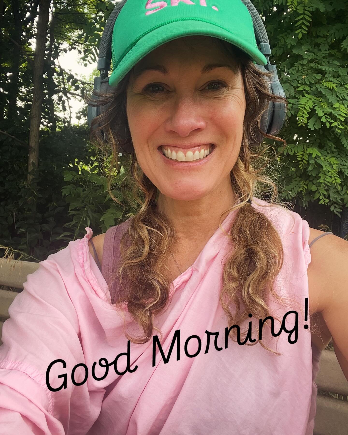 Good Morning!
Started my day with a peaceful walk and some wagging tails — the best kind of reset.
Now it’s time to bring that calm energy to the treatment room.
Let’s make today a good one. 💛
#MorningWalks #DogLife #EastYorkLivi