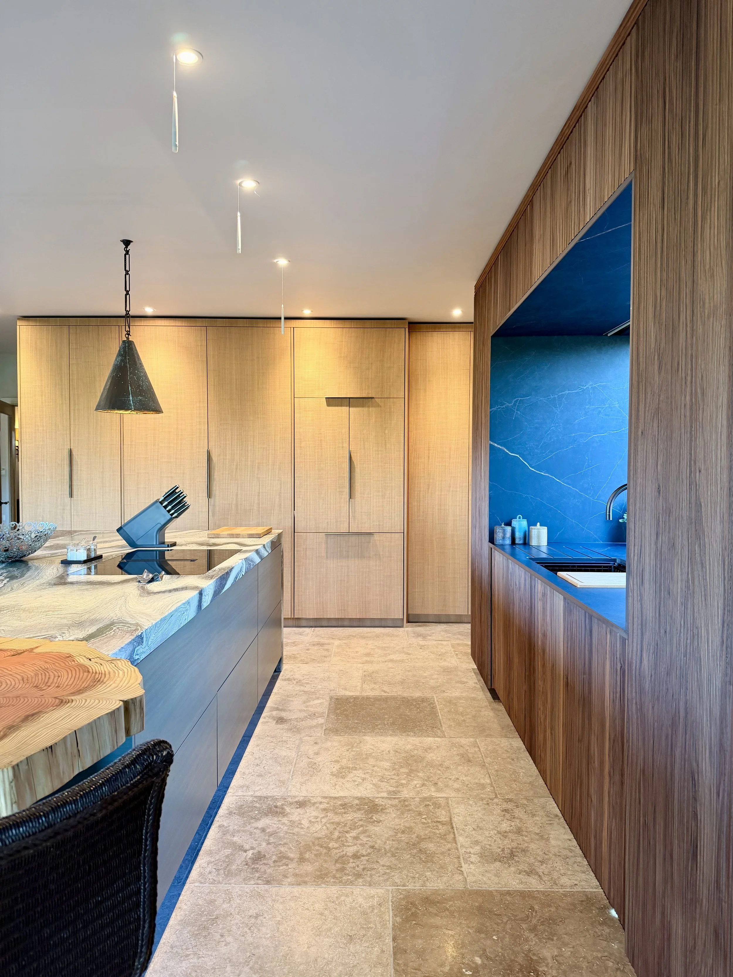 Modern natural textured kitchen