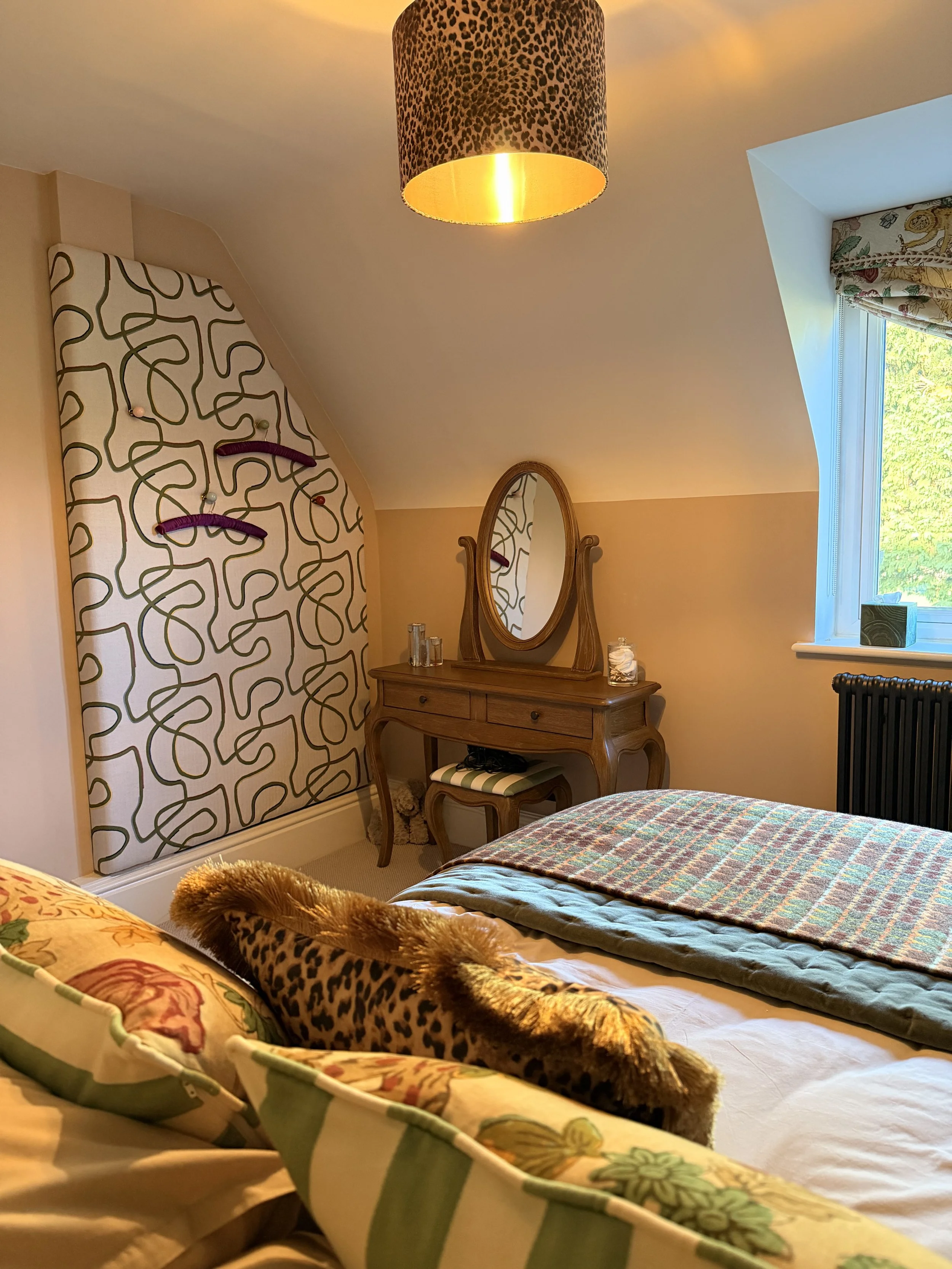 Upholstered Bedroom Panel