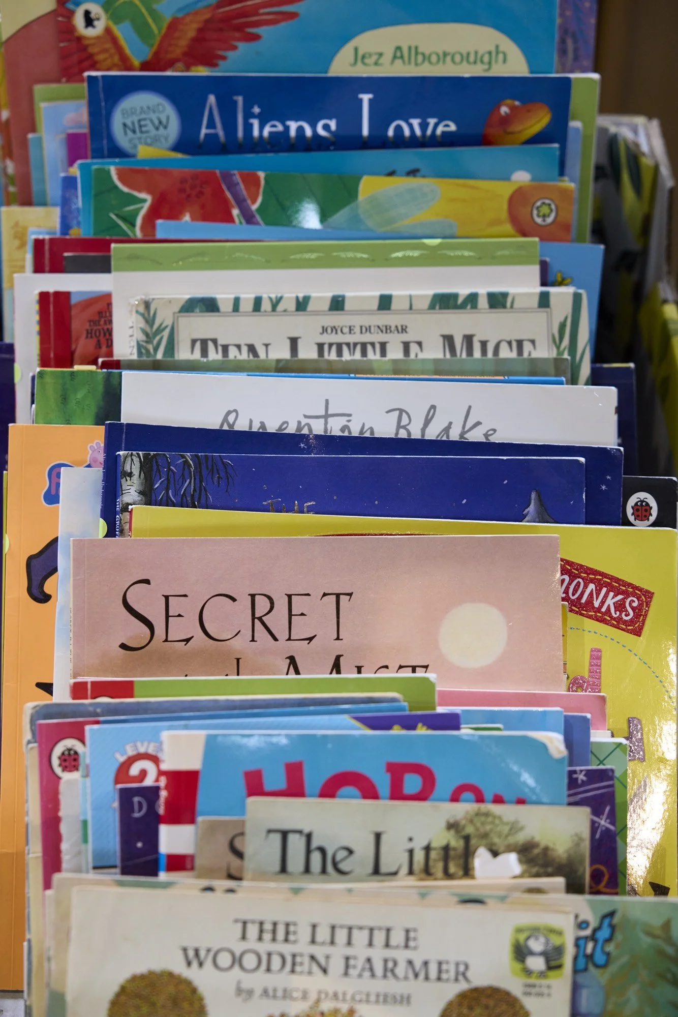Book_Fair2026_2Q2A1350_resize.jpg