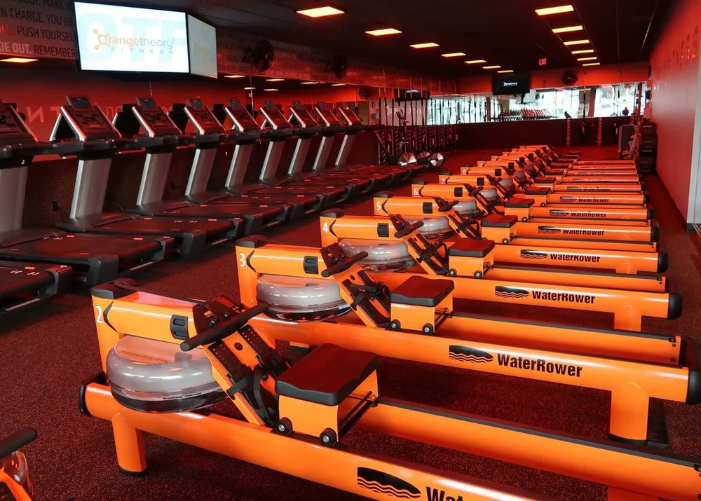 Membership at HER Aesthetics | Medspa in Oswego, IL — HER Aesthetics - 1004