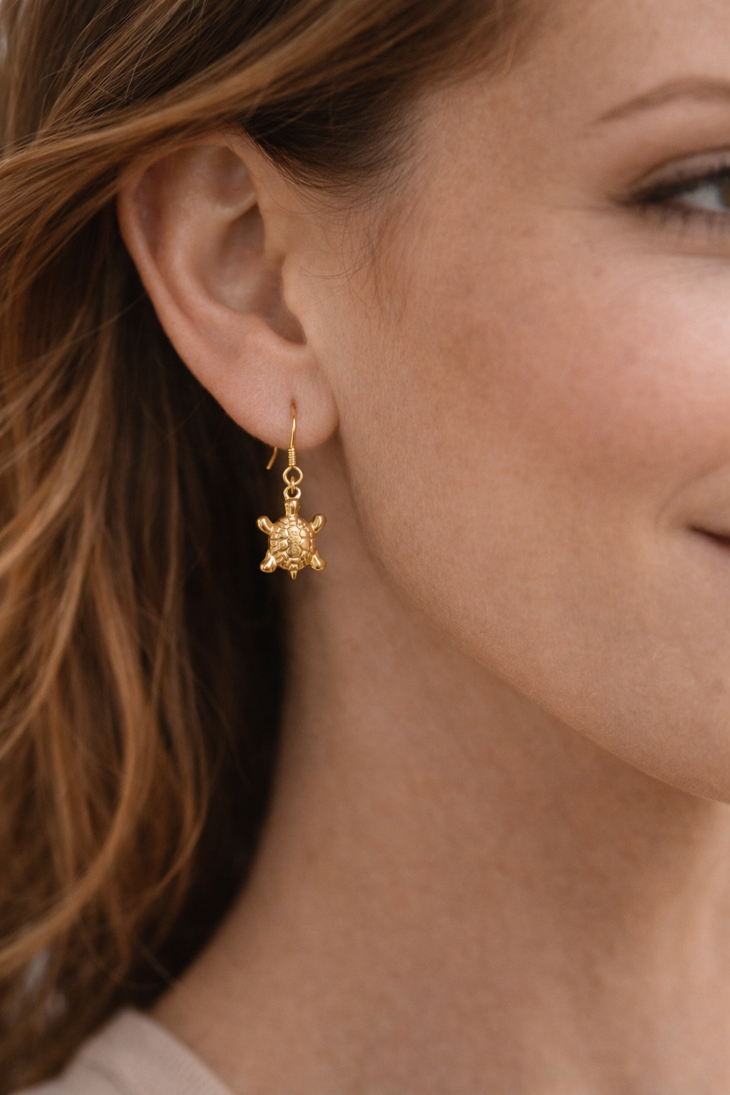 turtle wear earrings.png