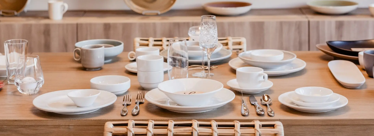 Essential Smallwares: Choosing Durable Plates, Cutlery, and Servingware