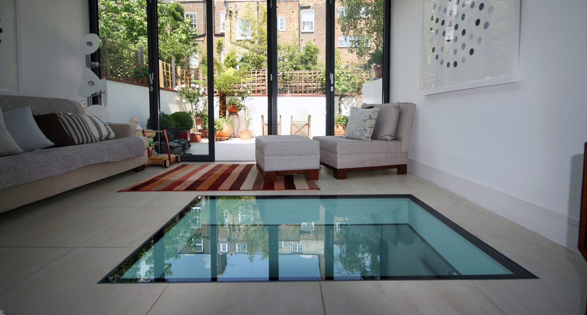 glass floor.jpg