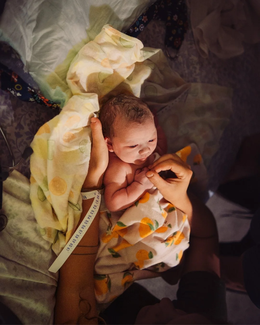 Did you know doulas support home births too?

Yep, we&rsquo;re there for home births just like we are in hospitals and birth centers. At home, a doula can help keep things calm, offer hands-on comfort, and support both you and your partner through ev