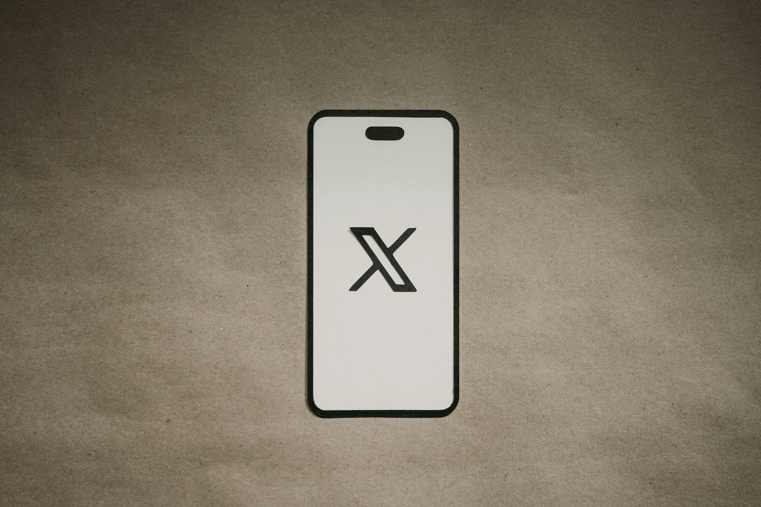 X - Twitter