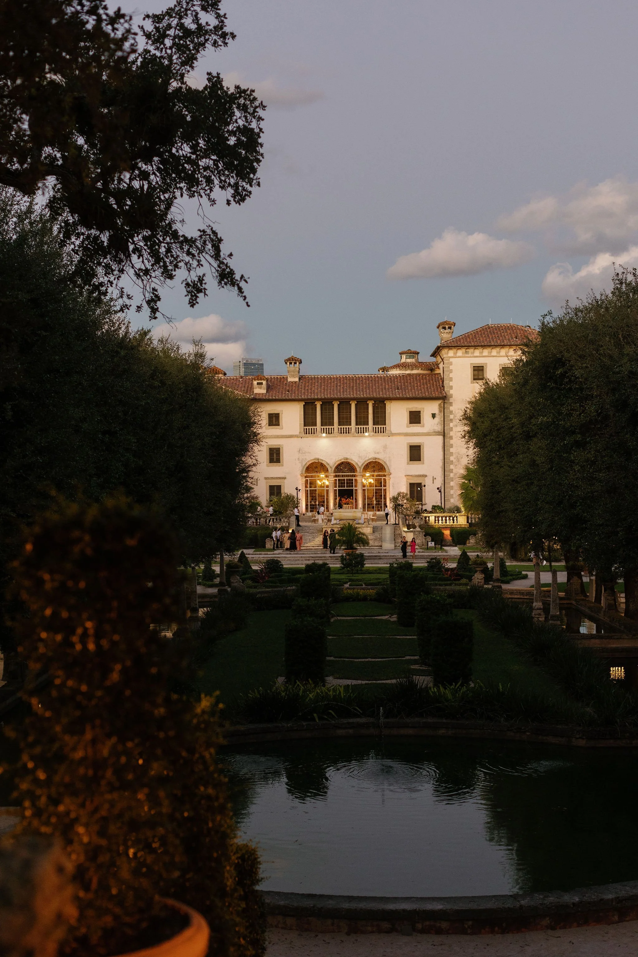 87-Sasithon-Photography-vizcaya-musem-wedding.JPG