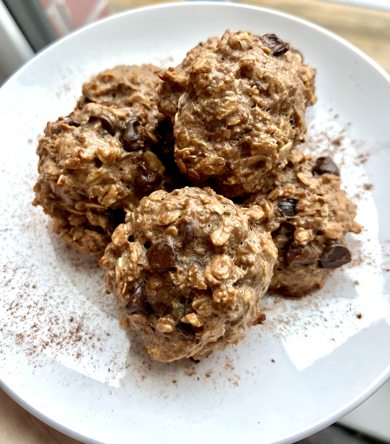 Banana Peanut Butter Protein Oat Cookies