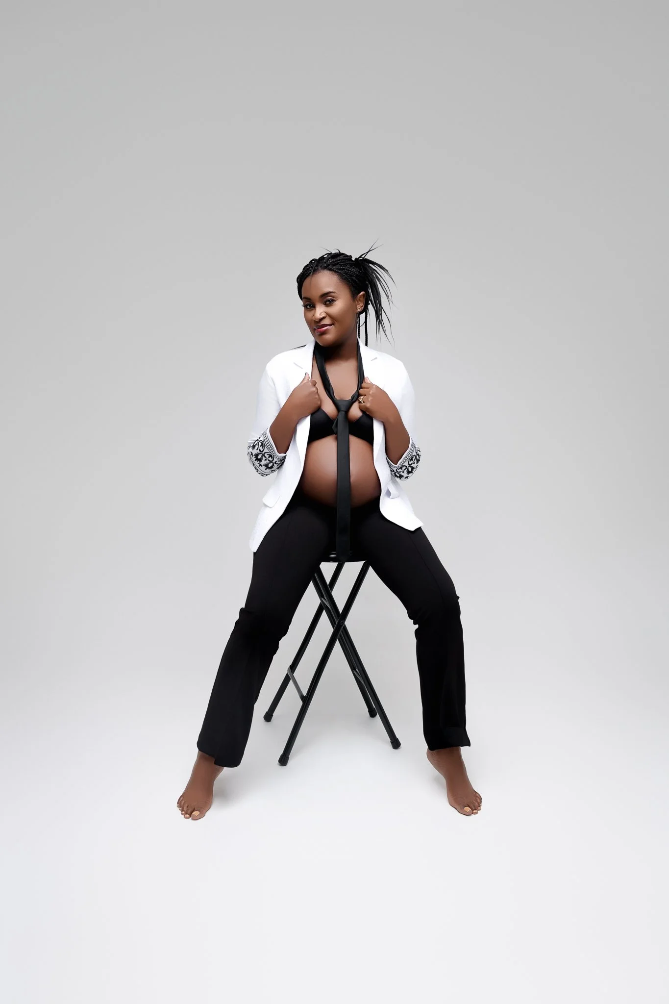 Atlanta, GA Maternity Photographer | Geraldine Studio Maternity Session