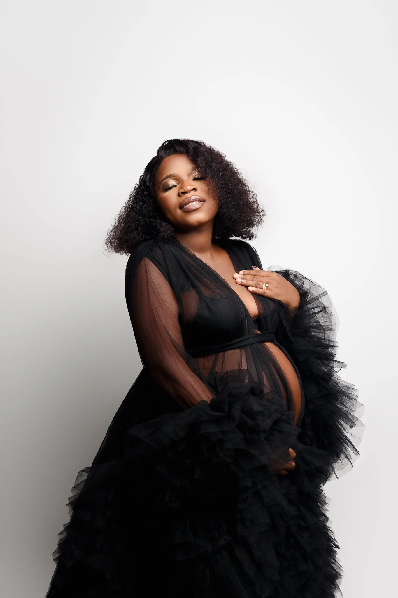 Atlanta, GA Maternity Photographer | Emmah Studio Maternity Session