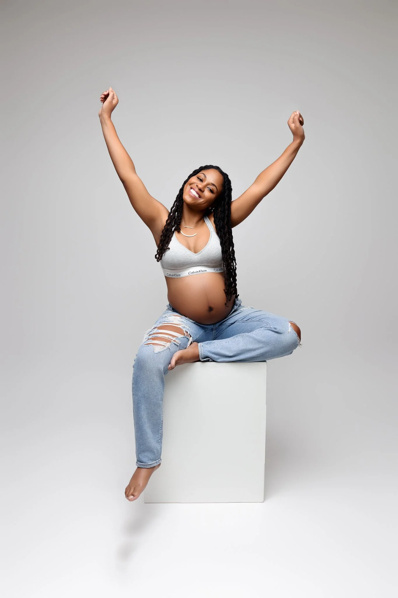 Atlanta, GA Maternity Photographer | Roshanda Studio Maternity Session