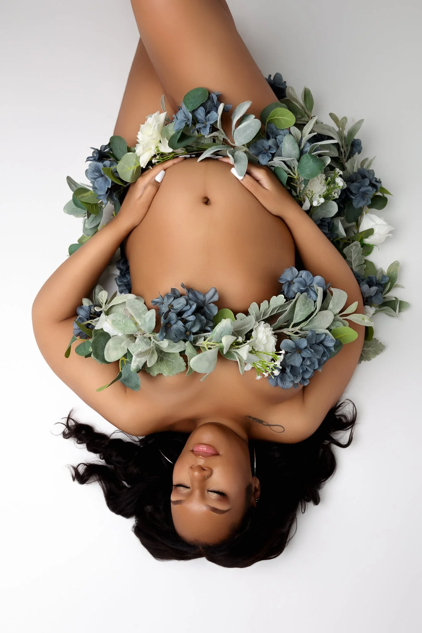 Atlanta, GA Maternity Photographer | Kendall Studio Maternity Session