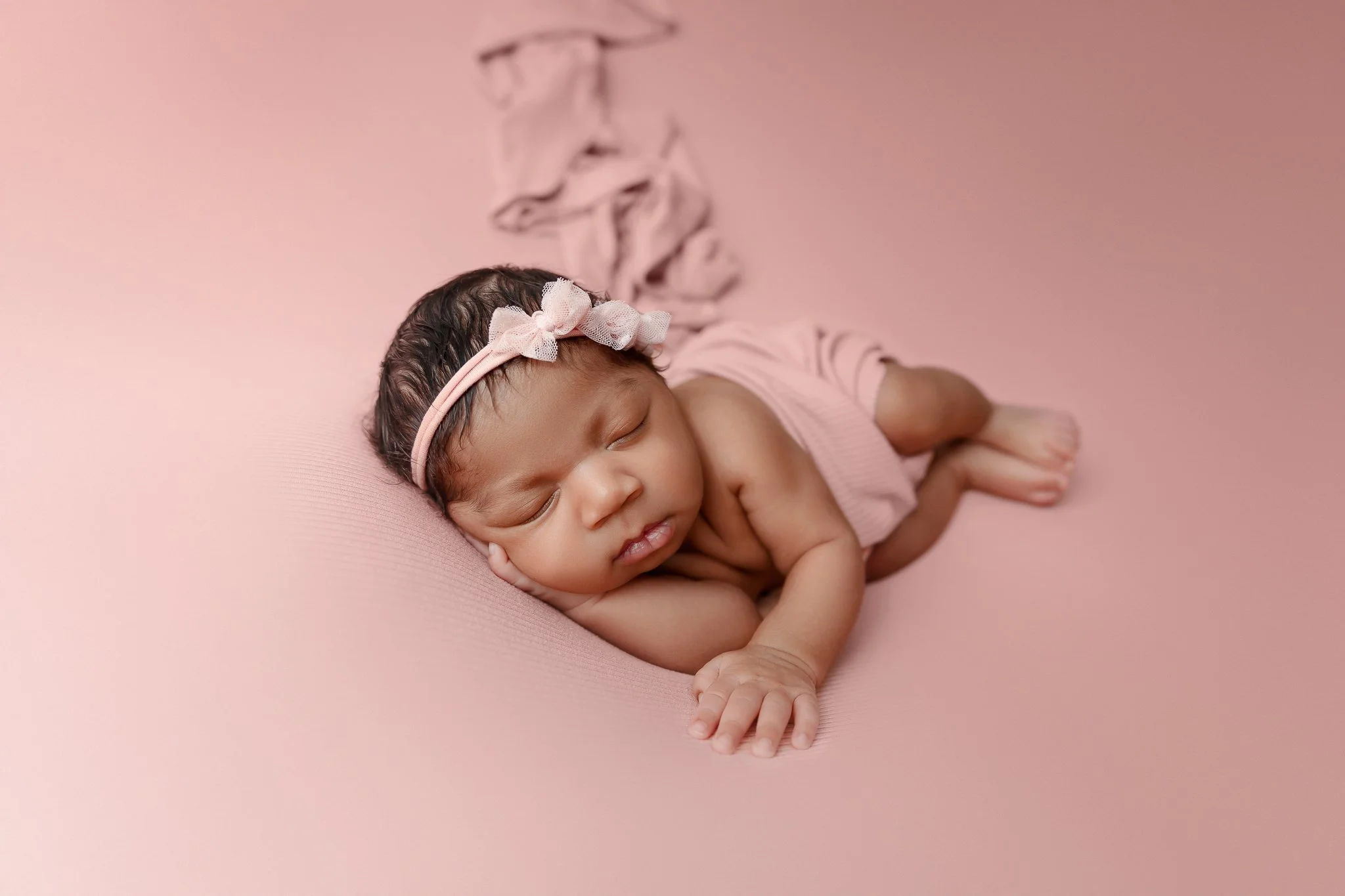 Atlanta, GA Newborn Photographer | Amber Studio Newborn Session 