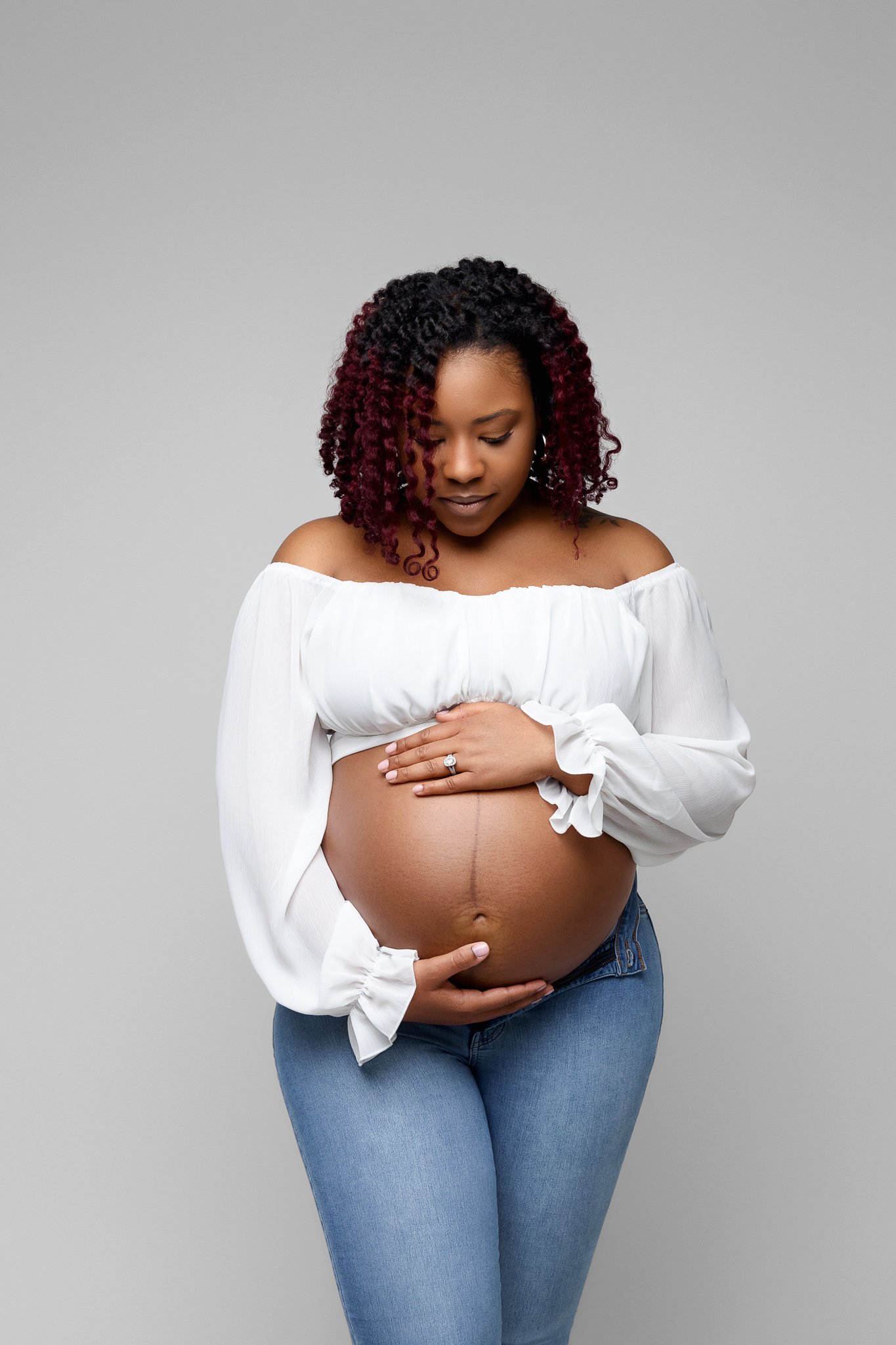 Atlanta, GA Maternity Photographer | Brianna Studio Maternity Session