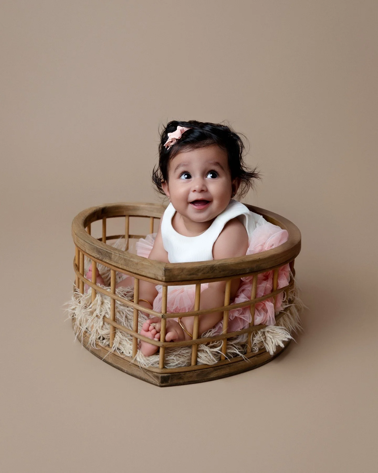 Atlanta area family, maternity, and newborn photographer.