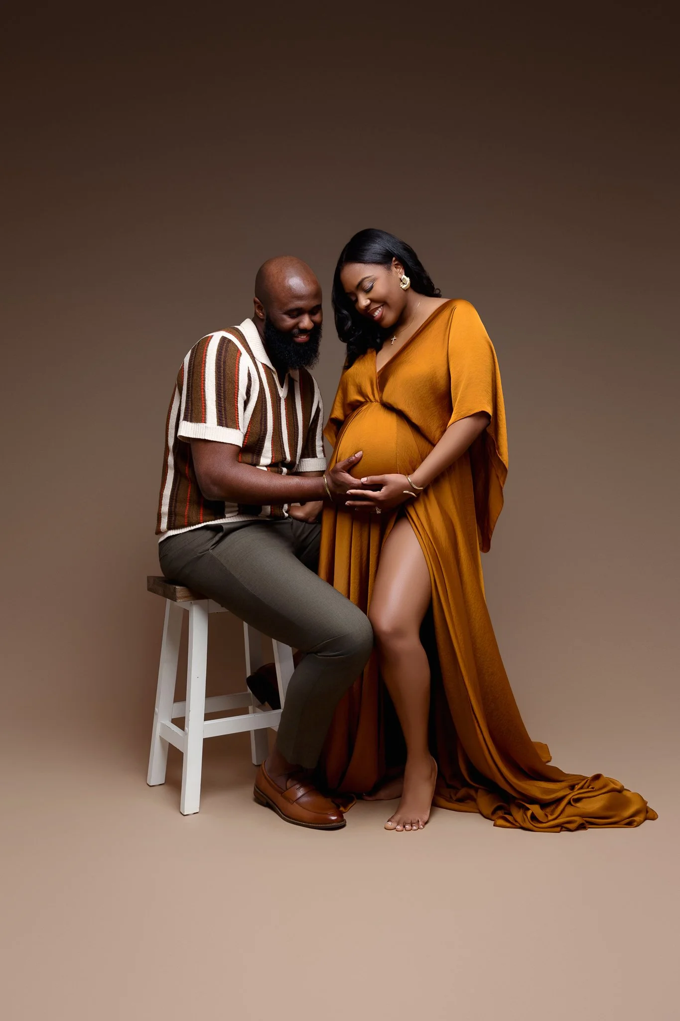 Atlanta, GA Maternity Photographer | Halle&nbsp;Studio Maternity Session